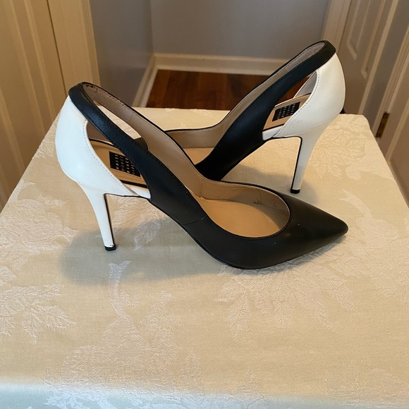 White House Black Market Two-Tone Heels - Picture 9 of 9
